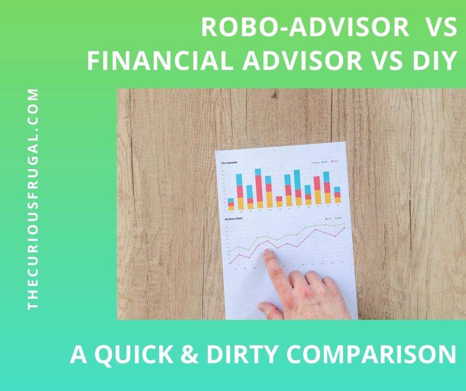 Robo advisor vs human advisor - where should you trust your money (picture of a robot and a bank)