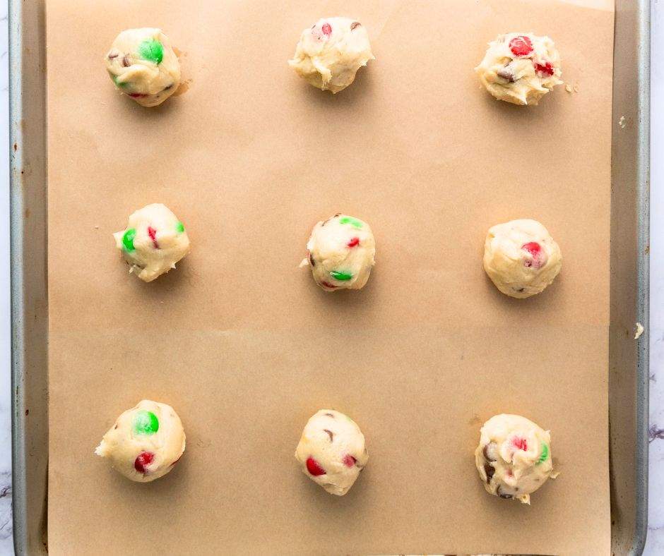 I love the tradition of baking during the holiday season, and these Christmas M&M cookies are always a hit on any cookie platter! Whether you're whipping up a batch for a festive cookie exchange or looking for easy Christmas cookies to enjoy with loved ones, this recipe delivers. These homemade Christmas cookies are not only delicious but also incredibly simple to make, so you have more time to celebrate the Christmas season and spread holiday cheer.