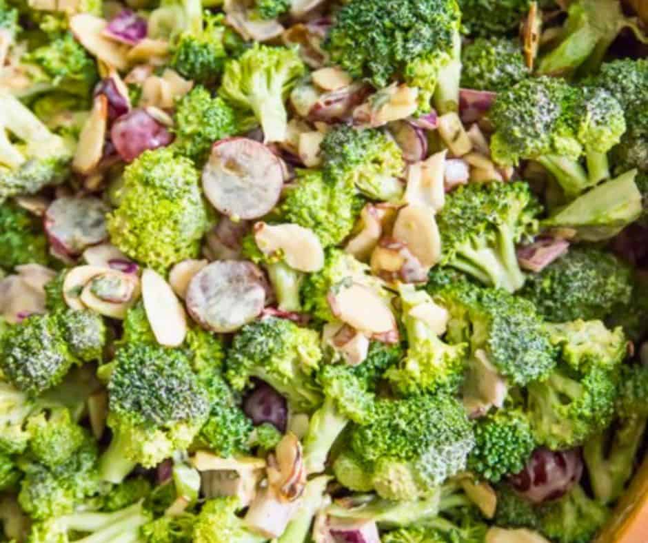 Looking for gestational diabetes recipes that are actually tasty and satisfying? This collection of 20 easy meals is perfect for moms-to-be managing blood sugar without sacrificing flavor. Whether you're new to a diabetes diet or just need fresh ideas, these diabetes friendly recipes include everything from quick breakfasts to filling dinners. Ideal for anyone searching for gestational diabetics food that fits a realistic routine—because diabetes recipes shouldn't be bland or boring.