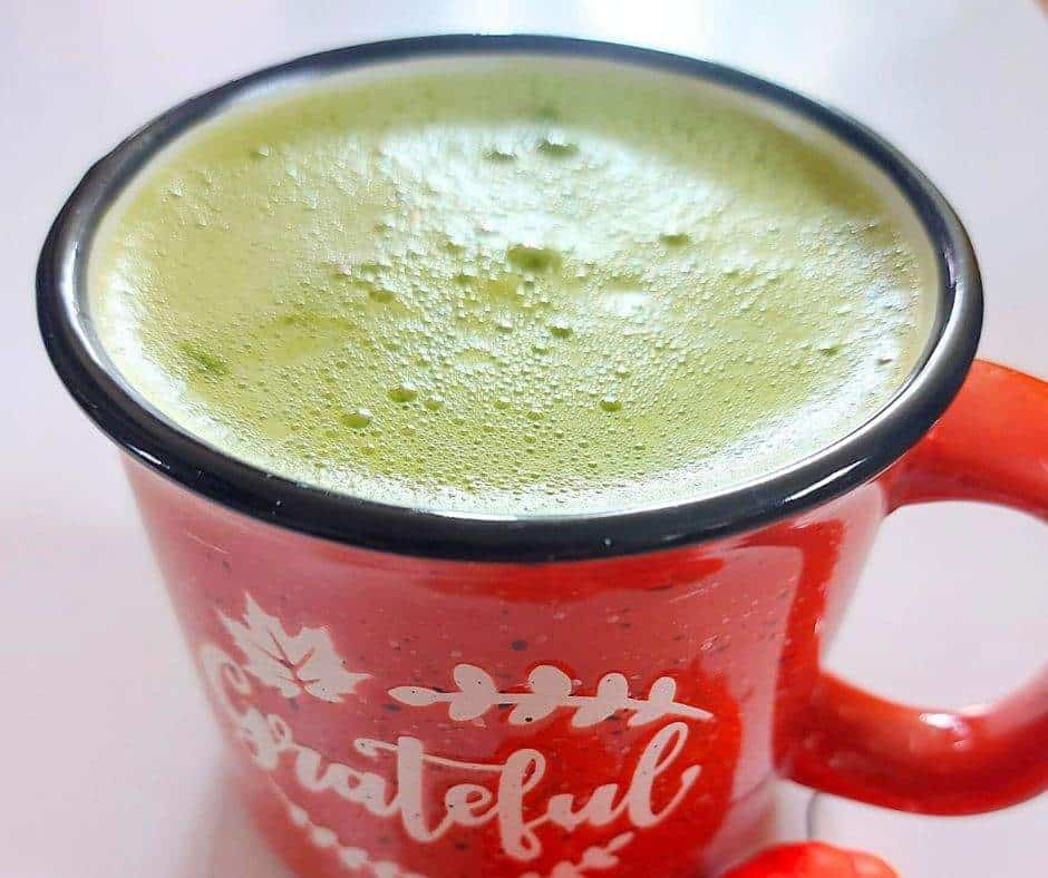 Pumpkin + matcha = fall in a mug! 🎃🍵 This cozy Starbucks copycat Pumpkin Matcha Latte is creamy, sweet, and full of autumn spice. Easy to make at home with real pumpkin purée, warm spices, and frothy matcha for the ultimate fall drink.